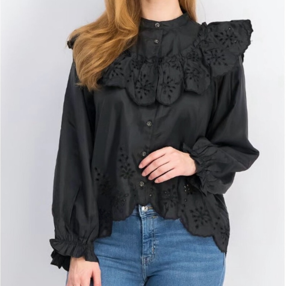 Topshop Women's Black Crew Neckline Long Sleeve Eyelet Top Size 6